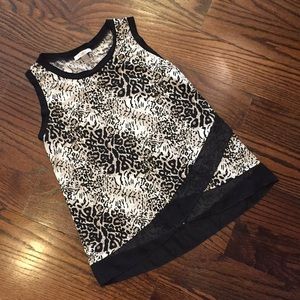 Sleeveless animal print top